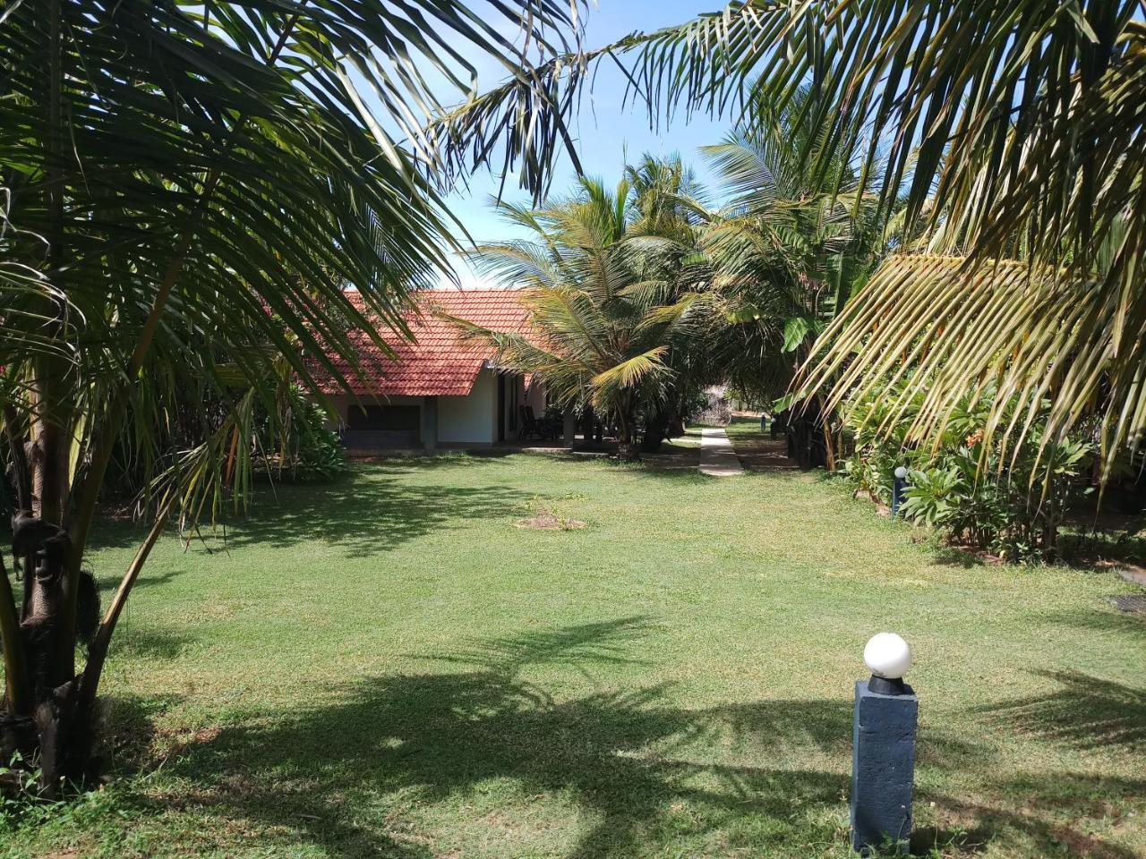 Villa Nilaveli Cabana Exteriér fotografie